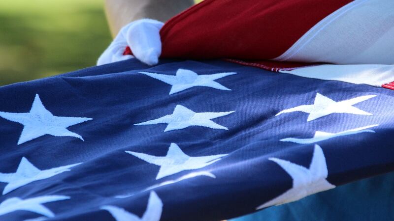 A South Carolina funeral home is asking people to come to the funeral of a 75-year-old veteran...