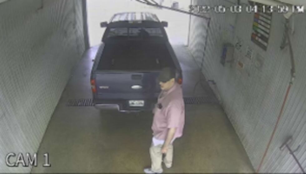 2006 Ford F-150 found in Evansville car wash believed to be used by Casey White and Vicki...