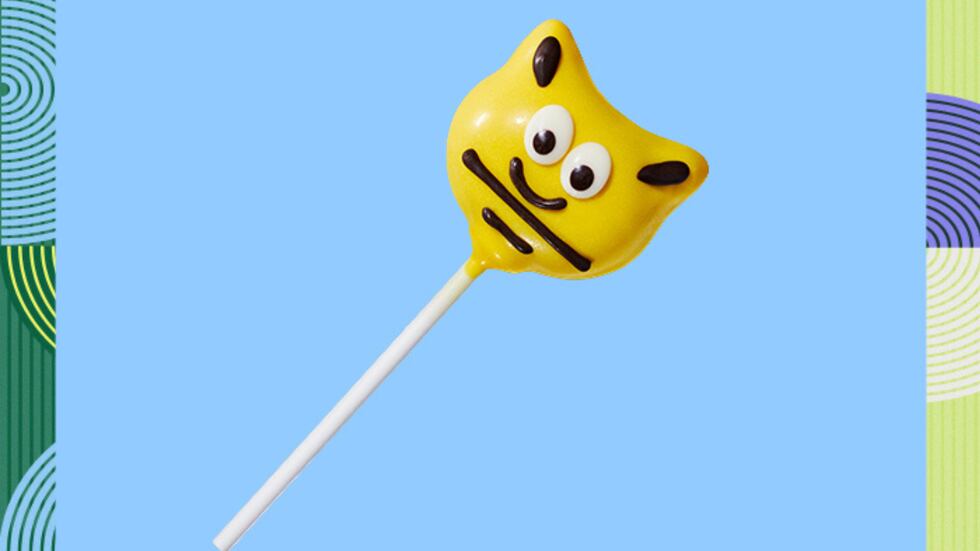 To round out the new summer menu, Starbucks is also offering a Bumblebee Cake Pop.